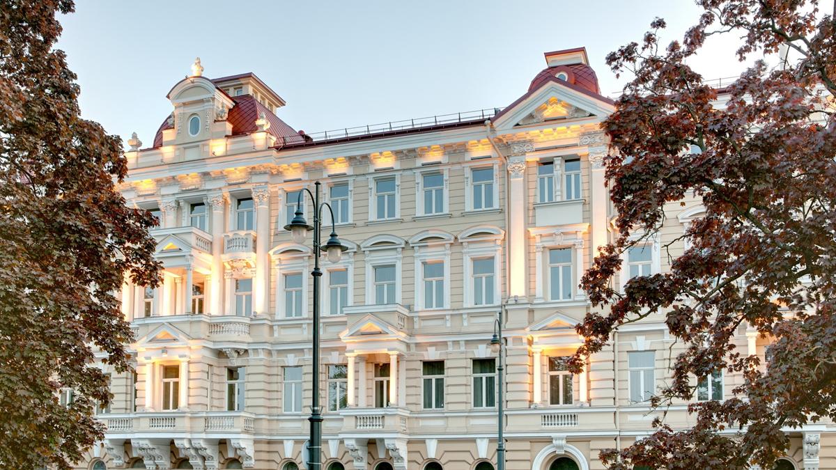 kempinski-vilnius_facade-new